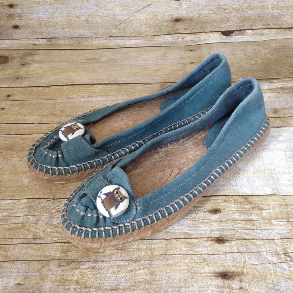 BC Footwear Suede Owl Button Espadrilles